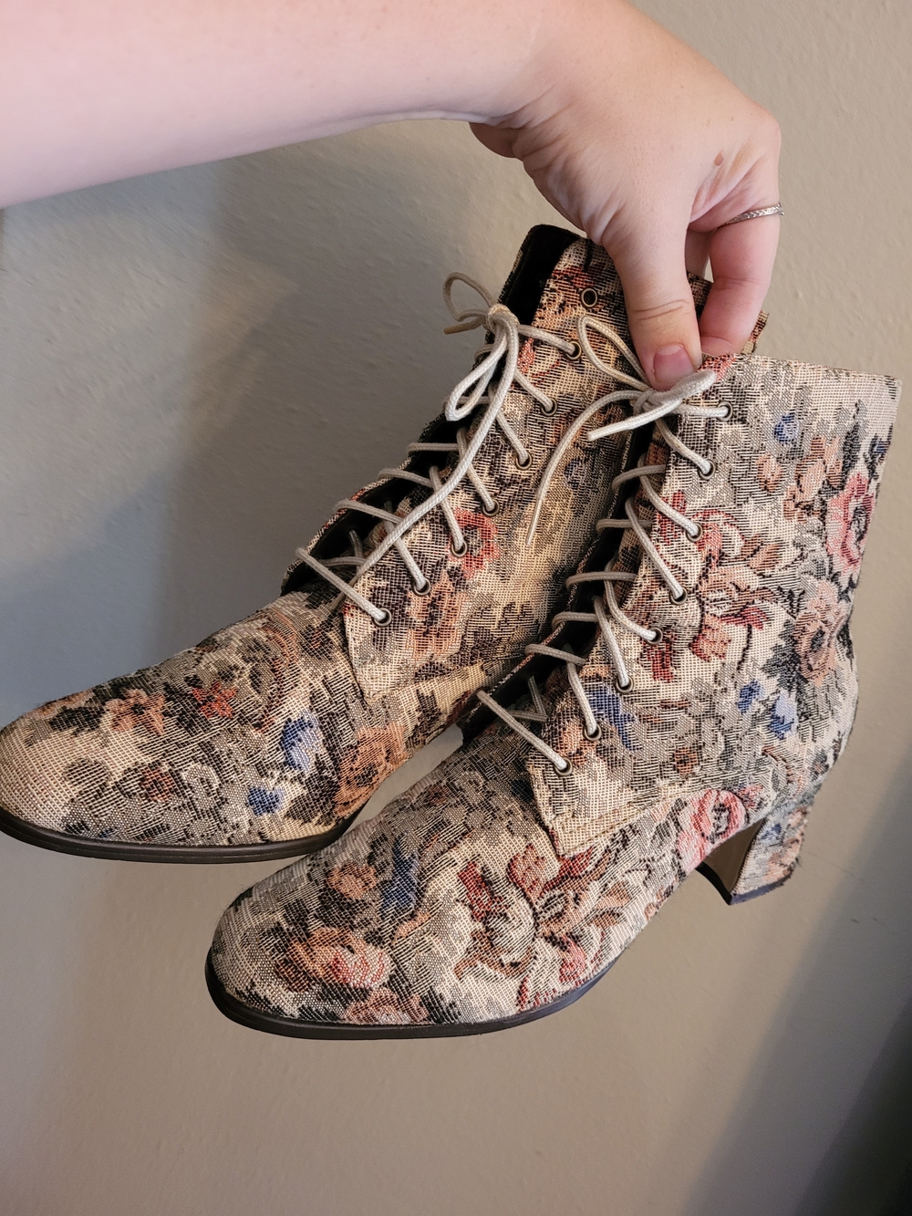 Vintage Womens Floral Lace-Up Ankle Boots Tapestry Granny Retro 9 9.5 10